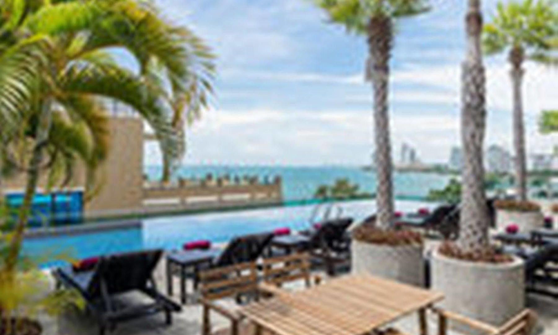 ซี มี สปริง ทู โฮเทล โรงแรม Pattaya