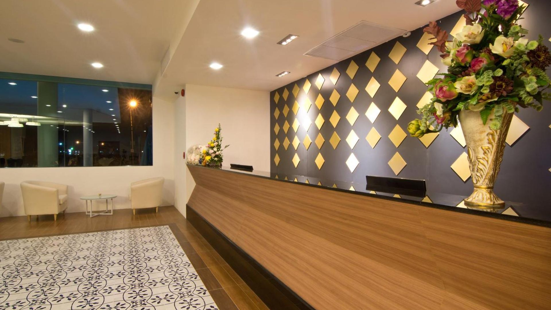 เทวัญ จอมเทียน พัทยา โรงแรม Pattaya