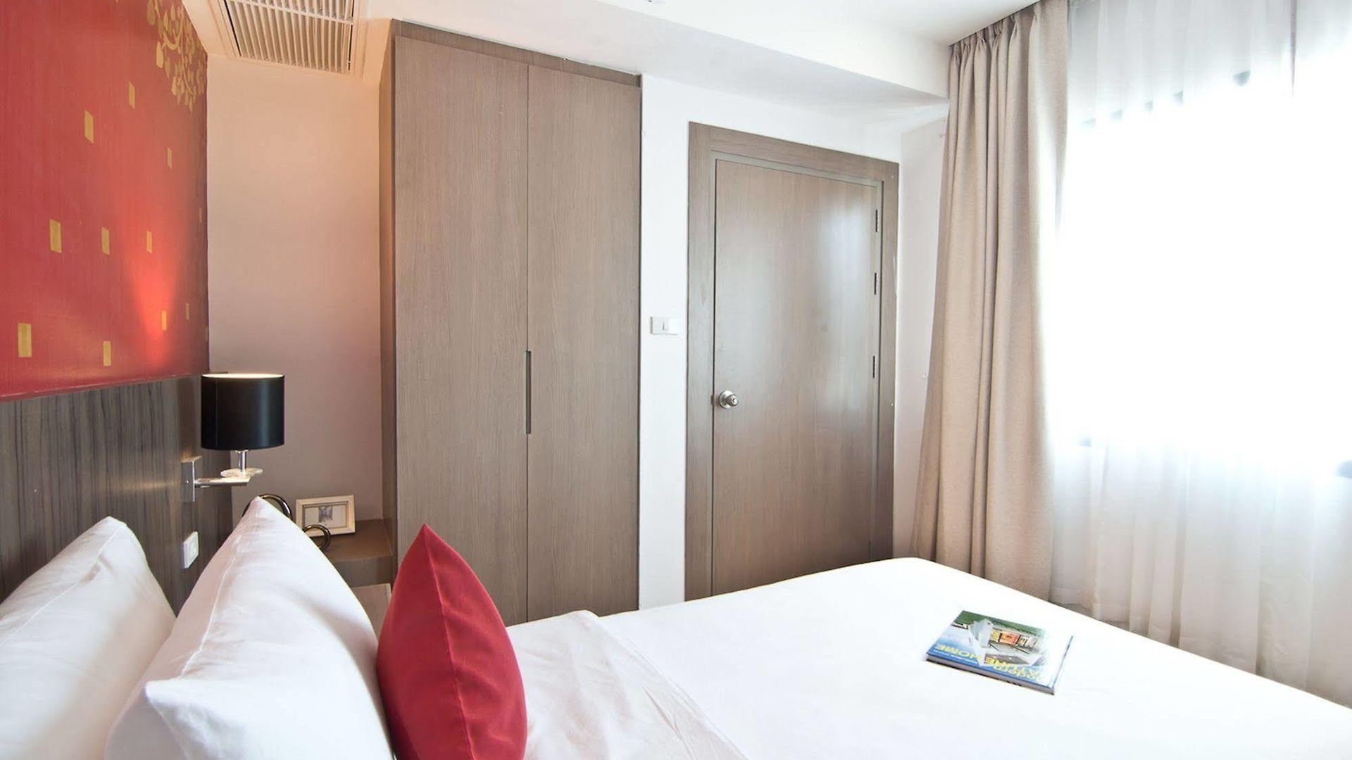 เทวัญ จอมเทียน พัทยา โรงแรม 4*