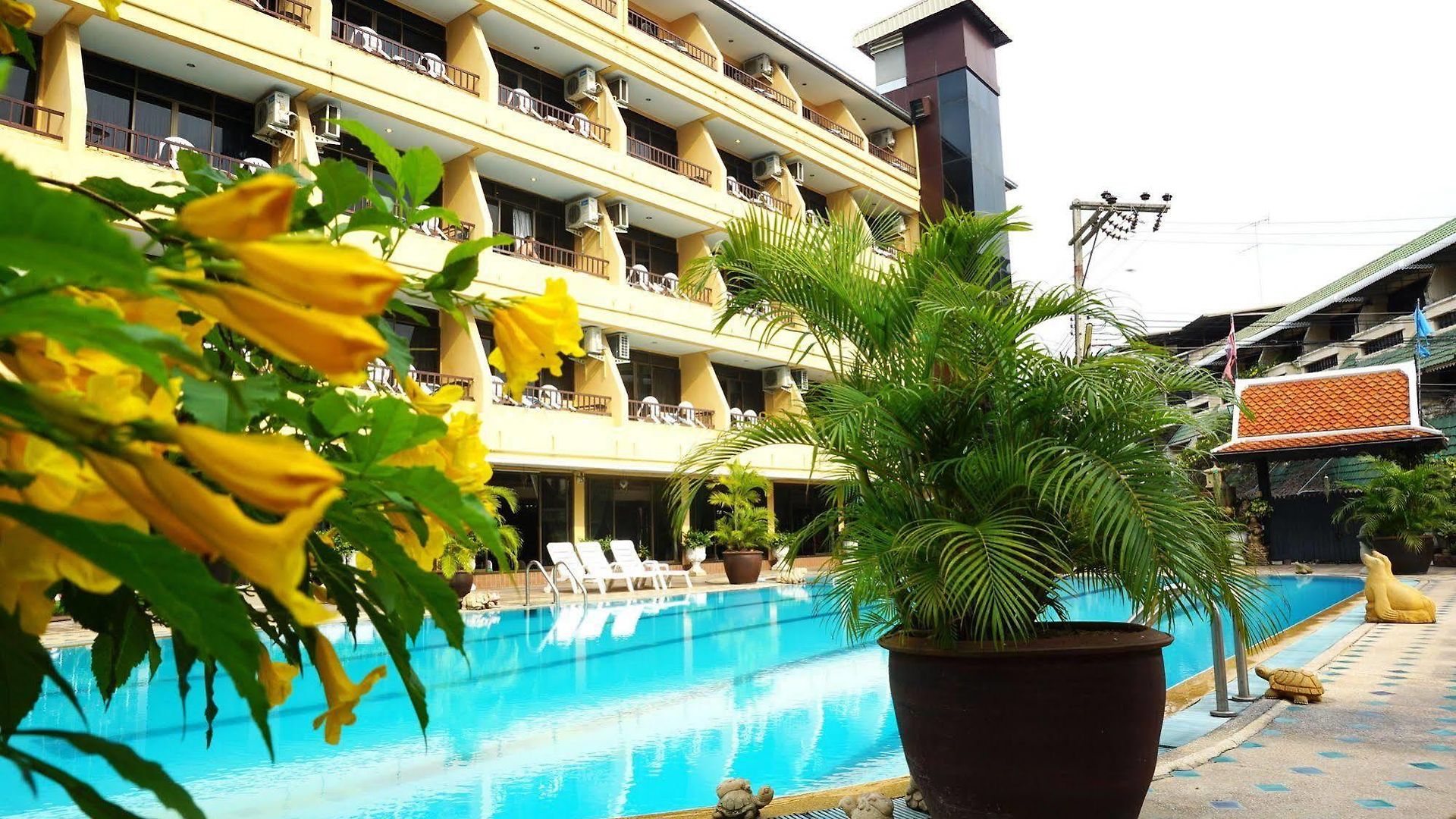 Suppamitr โรงแรม