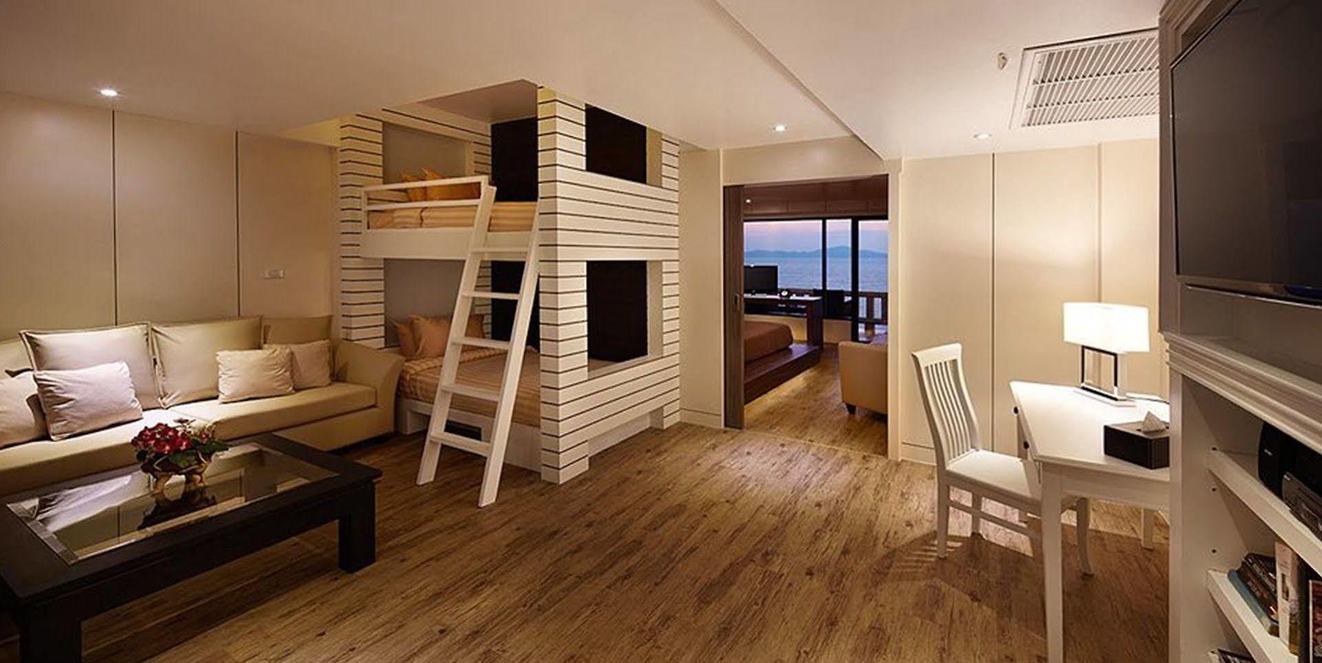 Golden Cliff House 3* Pattaya