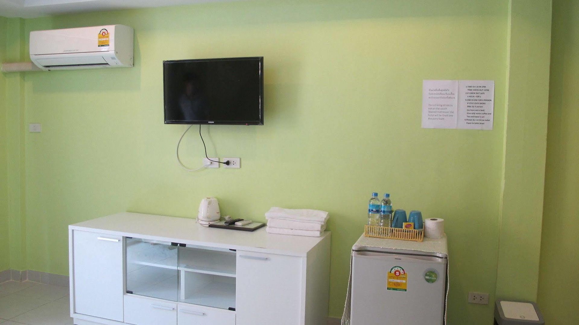 Oyo 75330 Little House โรงแรม Pattaya
