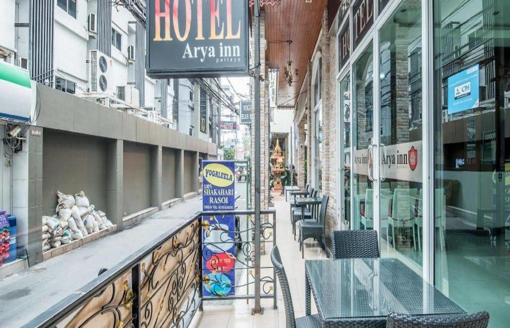 Hotel Arya