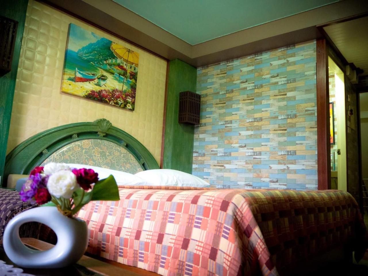 โรงแรม Wandee House 2*