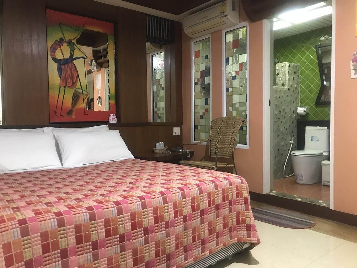 Wandee House โรงแรม Pattaya