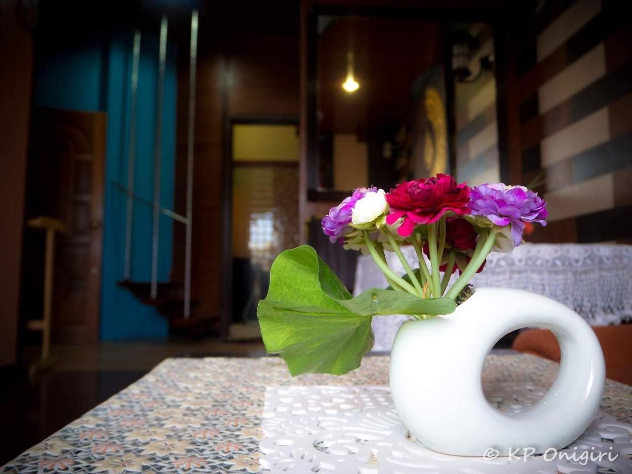 Wandee House โรงแรม 2*