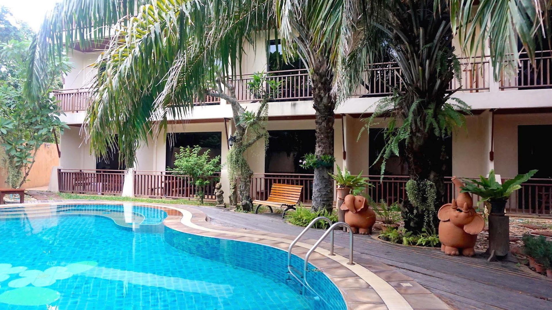 โรงแรมไท ปุระ 3* Pattaya