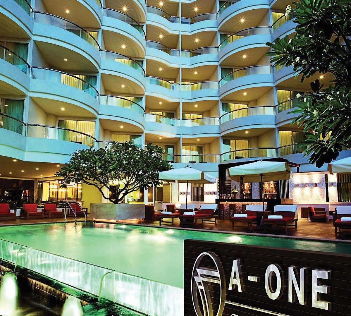 โรงแรม A-one 4*
