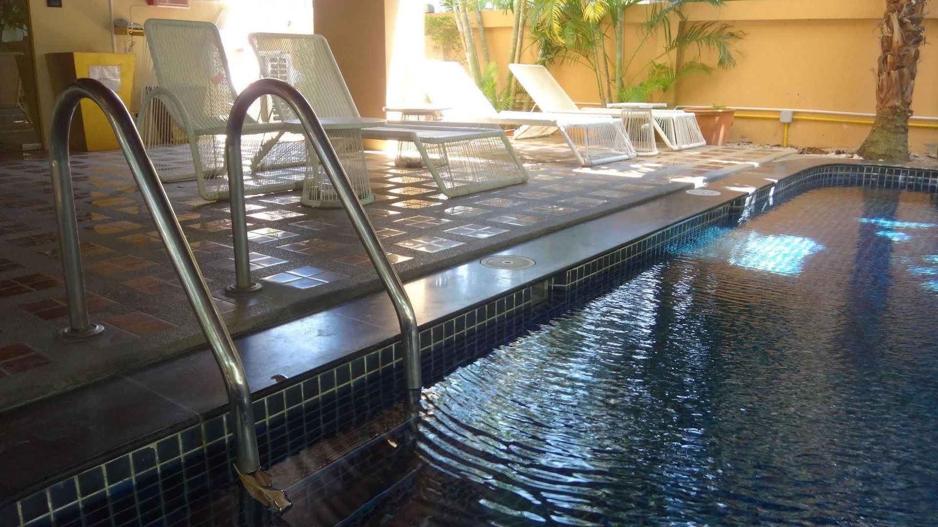 Nova Gold โรงแรม Pattaya