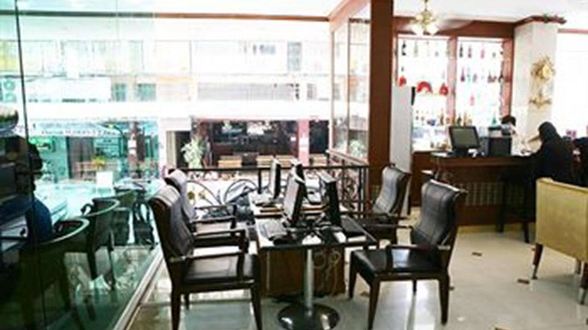เดอะพรีวี่ โรงแรม 3*