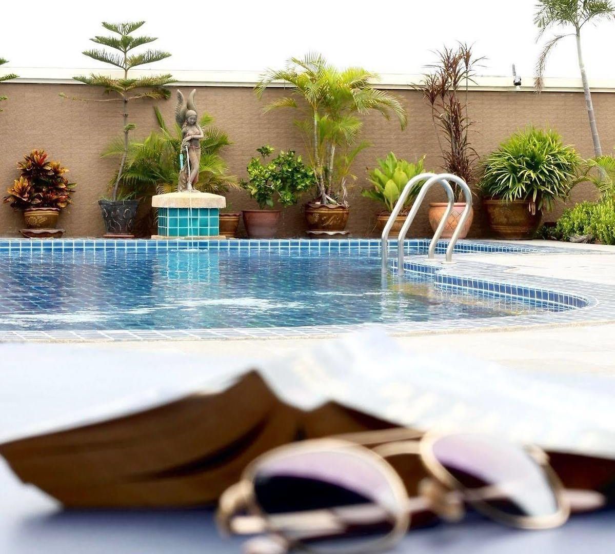 โรงแรม Siam View And 3*