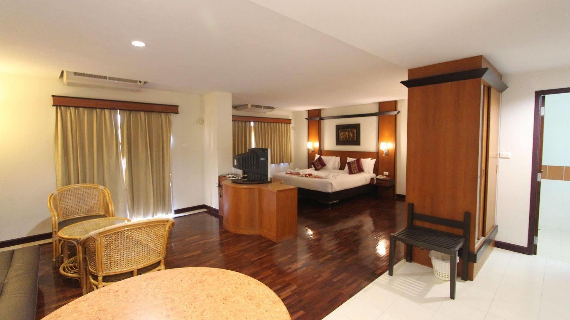 โรงแรม Piyada By Nexottel 3*