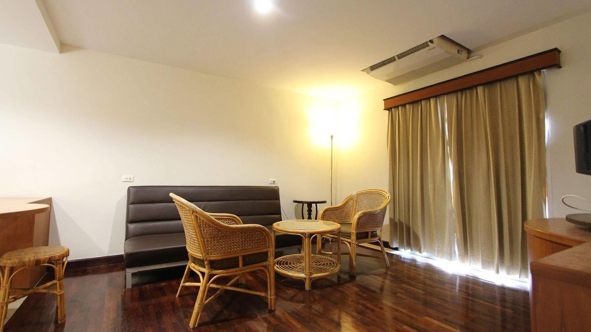 Piyada By Nexottel โรงแรม 3*