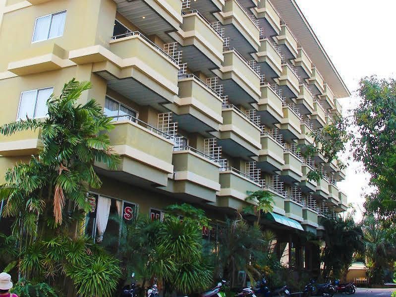 Royal Tycoon Place 3* Pattaya