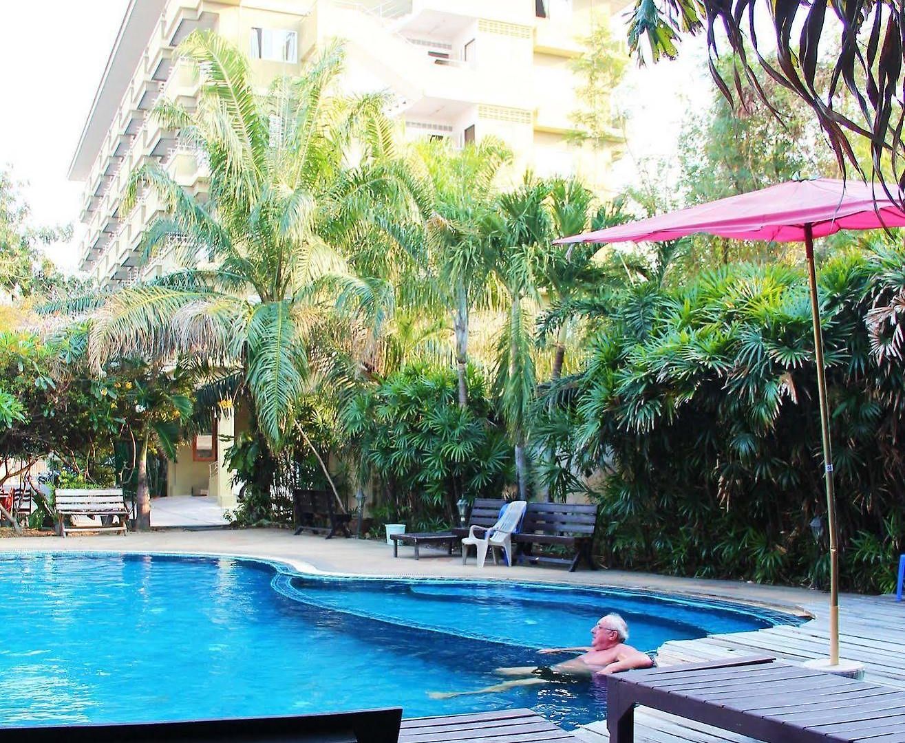 Royal Tycoon Place Hotel 3*