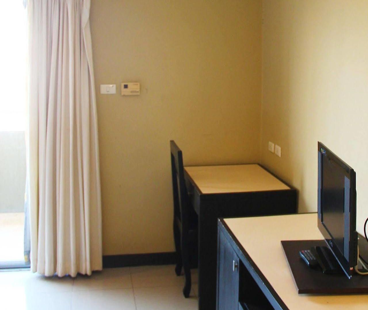 Royal Tycoon Place Hotel 3*
