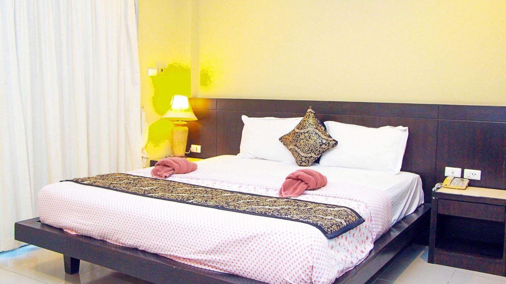 Royal Tycoon Place Hotel 3*