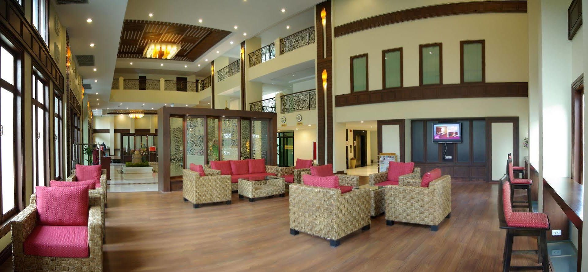 Mike Garden - Sha Extar Hotel