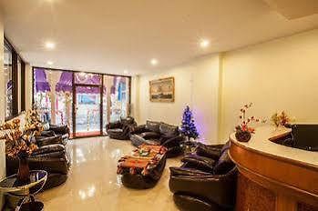 โรงแรม Babylon Palace 3*