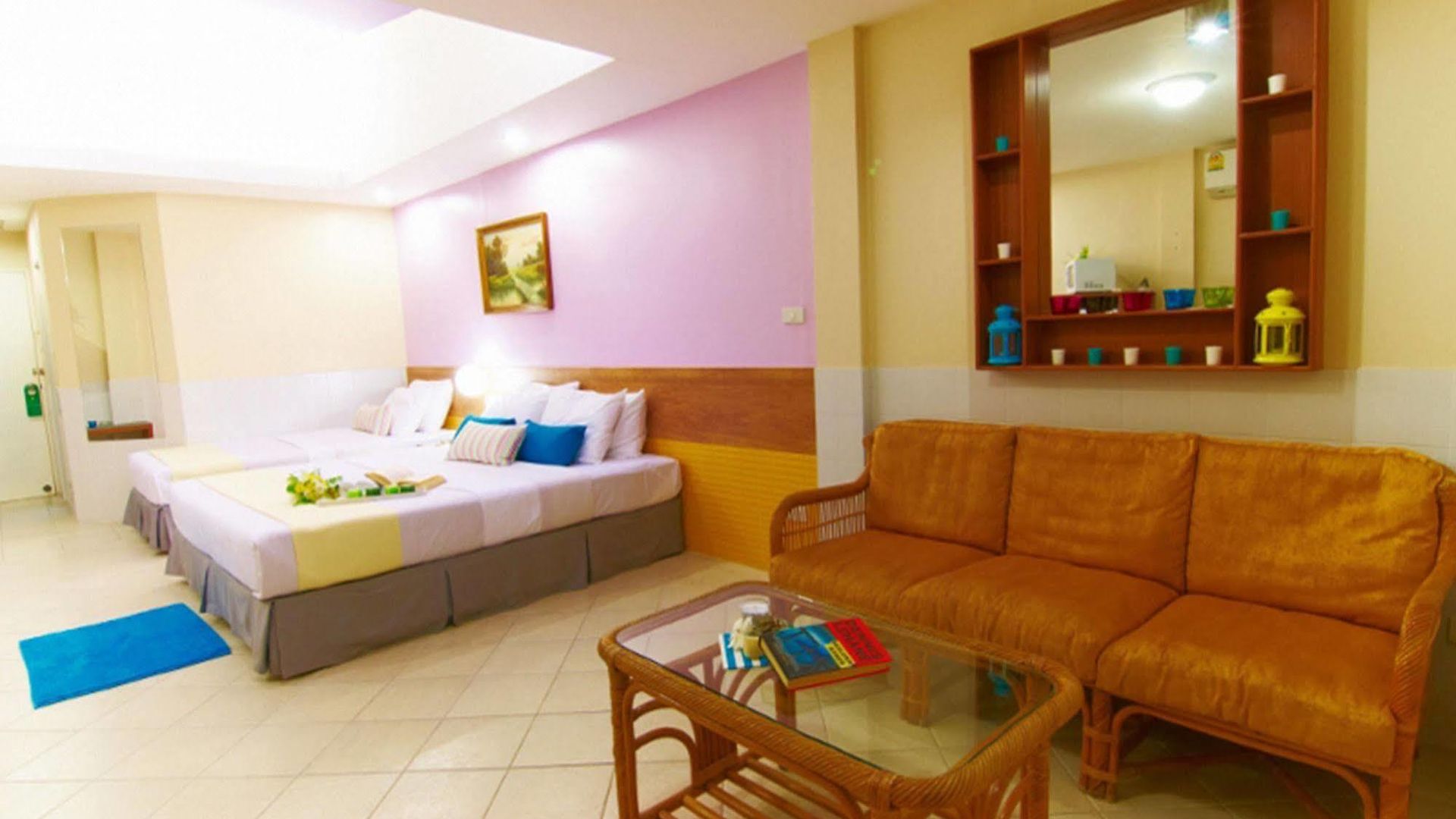 โรงแรม Peace 3*