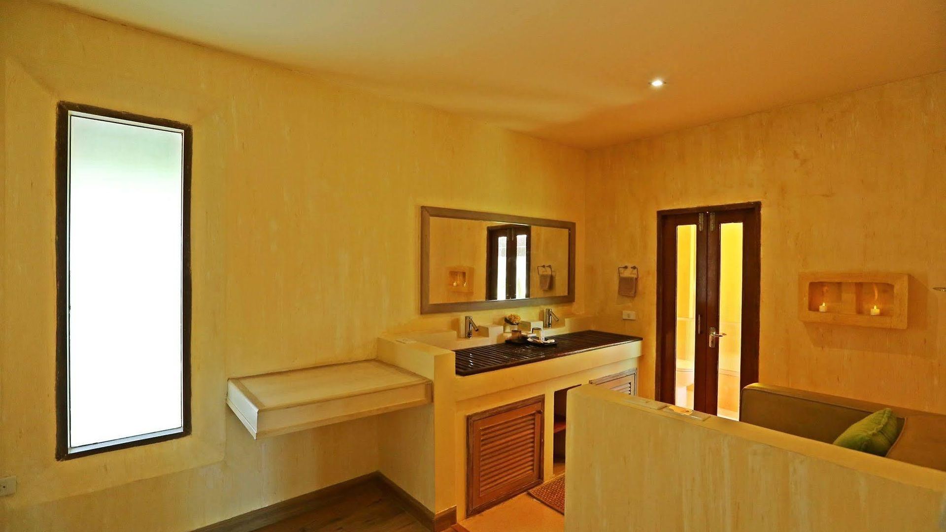 รีสอร์ท Chic+ Chill @eravana 4*