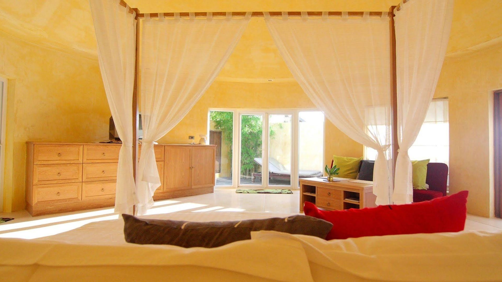Chic+ Chill @eravana Pattaya