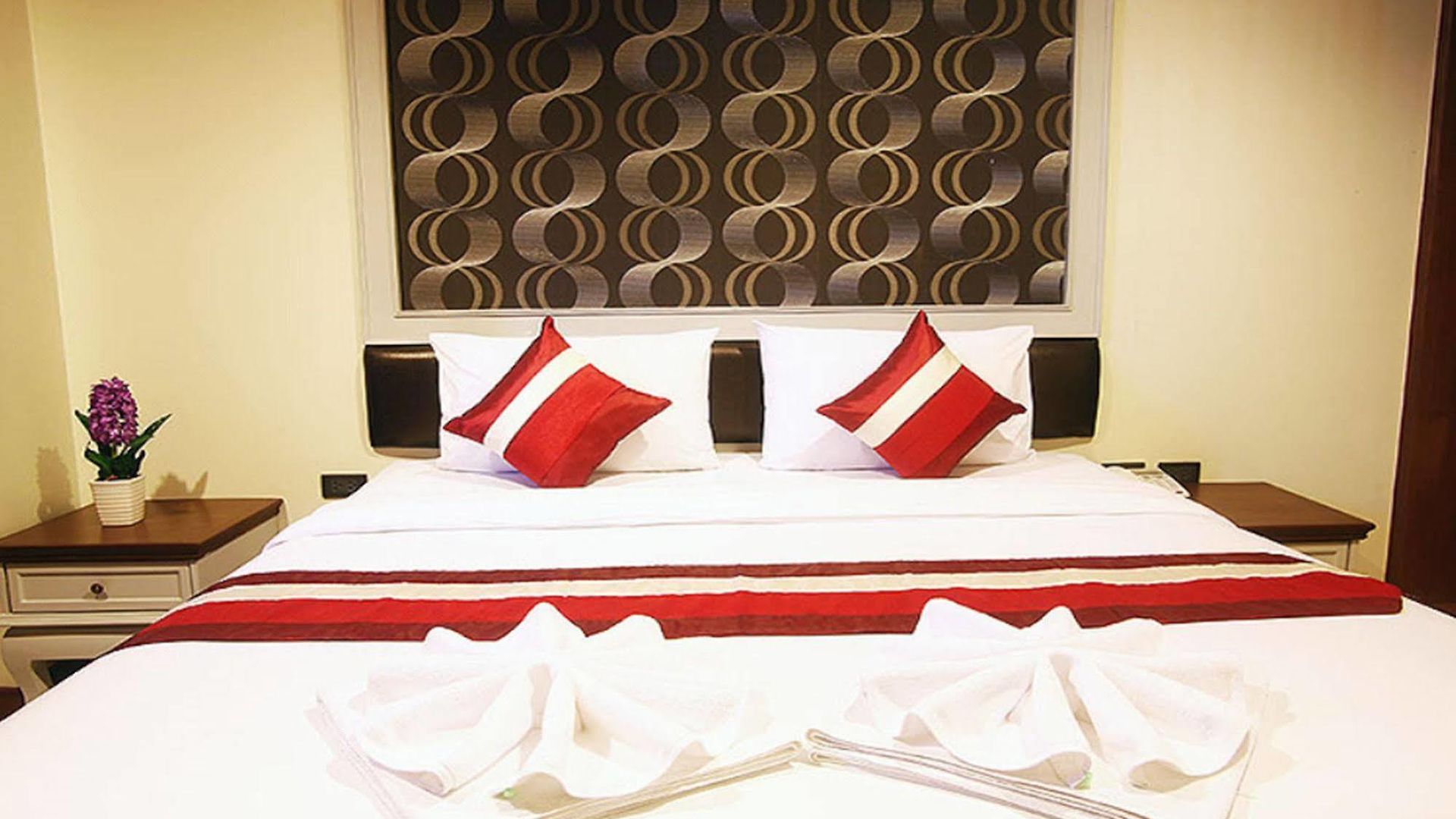 โรงแรม H.boutique