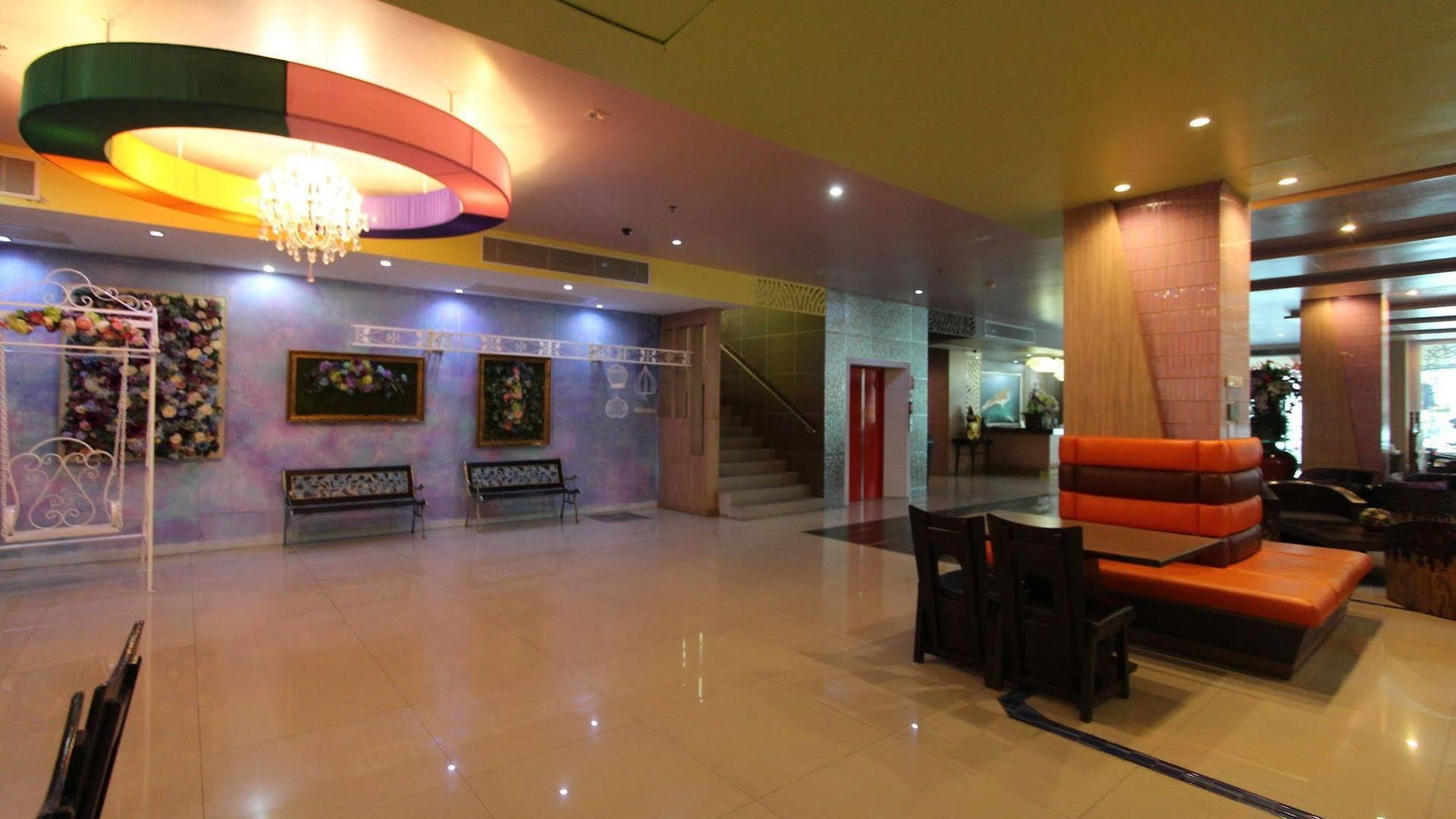 โรงแรม Sabai Sabana