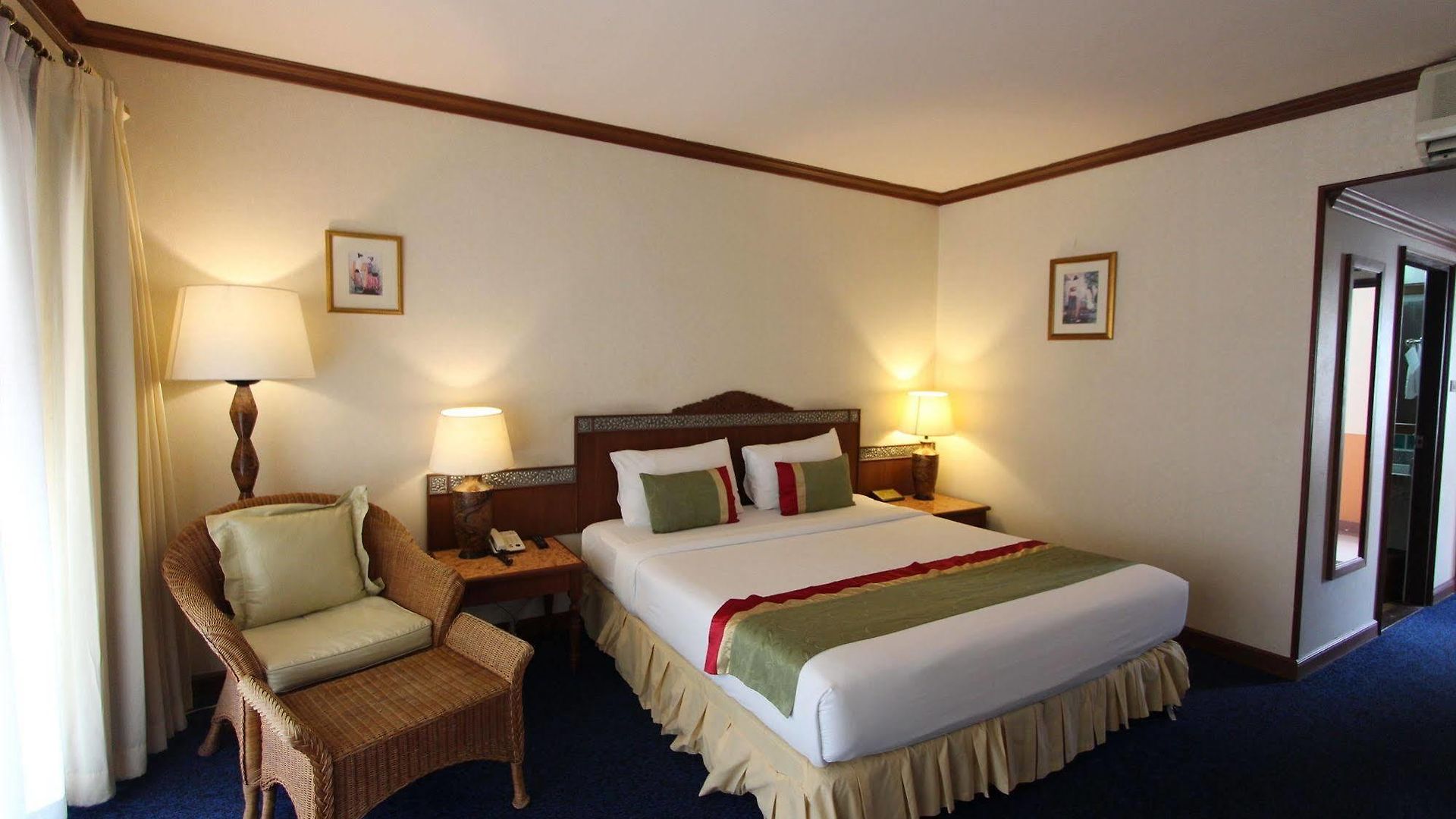โรงแรม Sabai Sabana