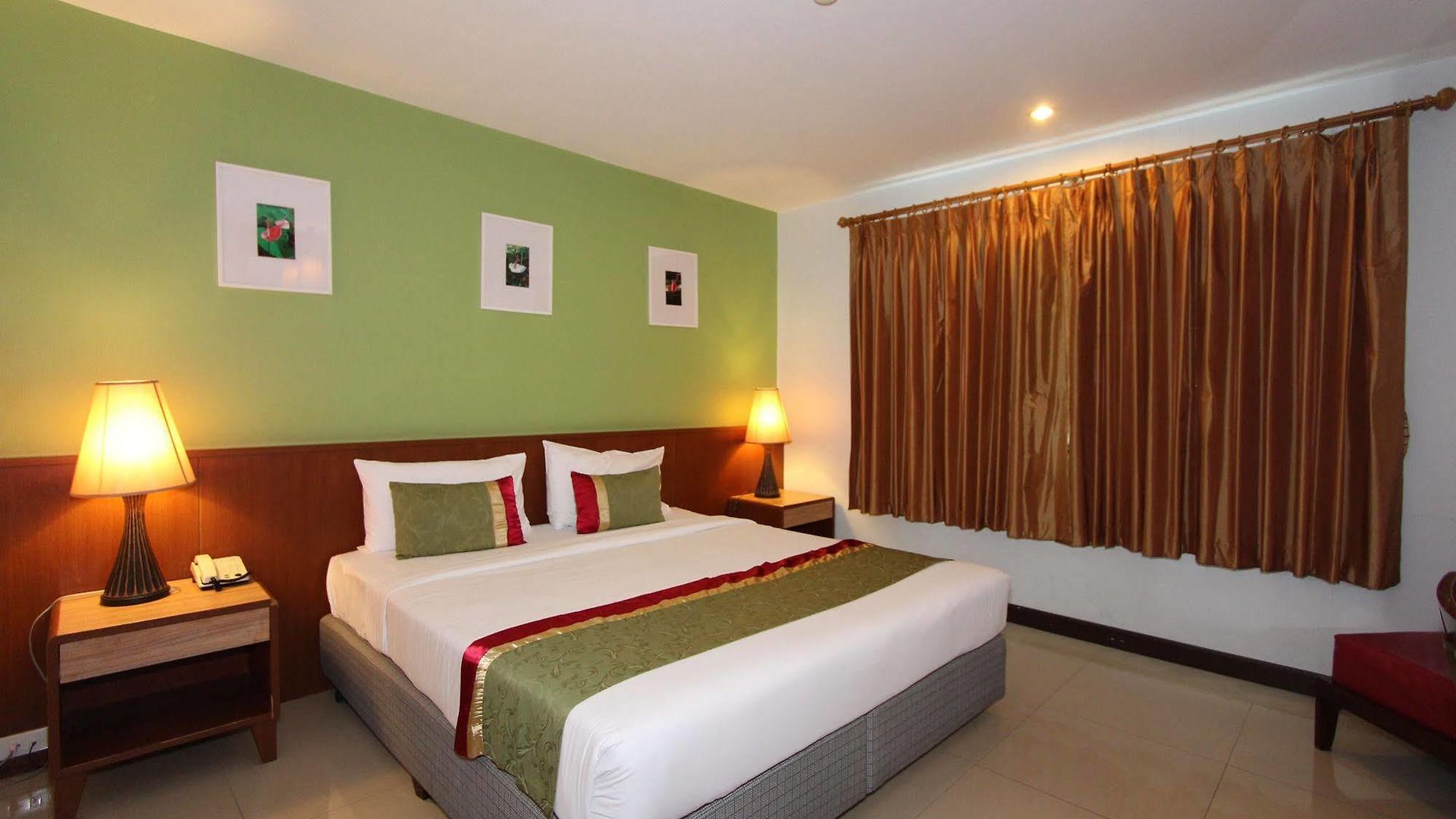 โรงแรม Sabai Sabana Pattaya