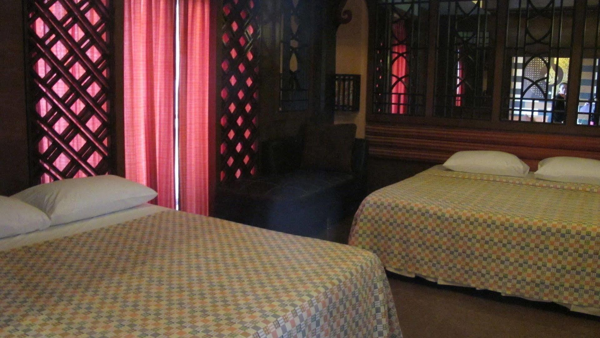 Wandee House โรงแรม