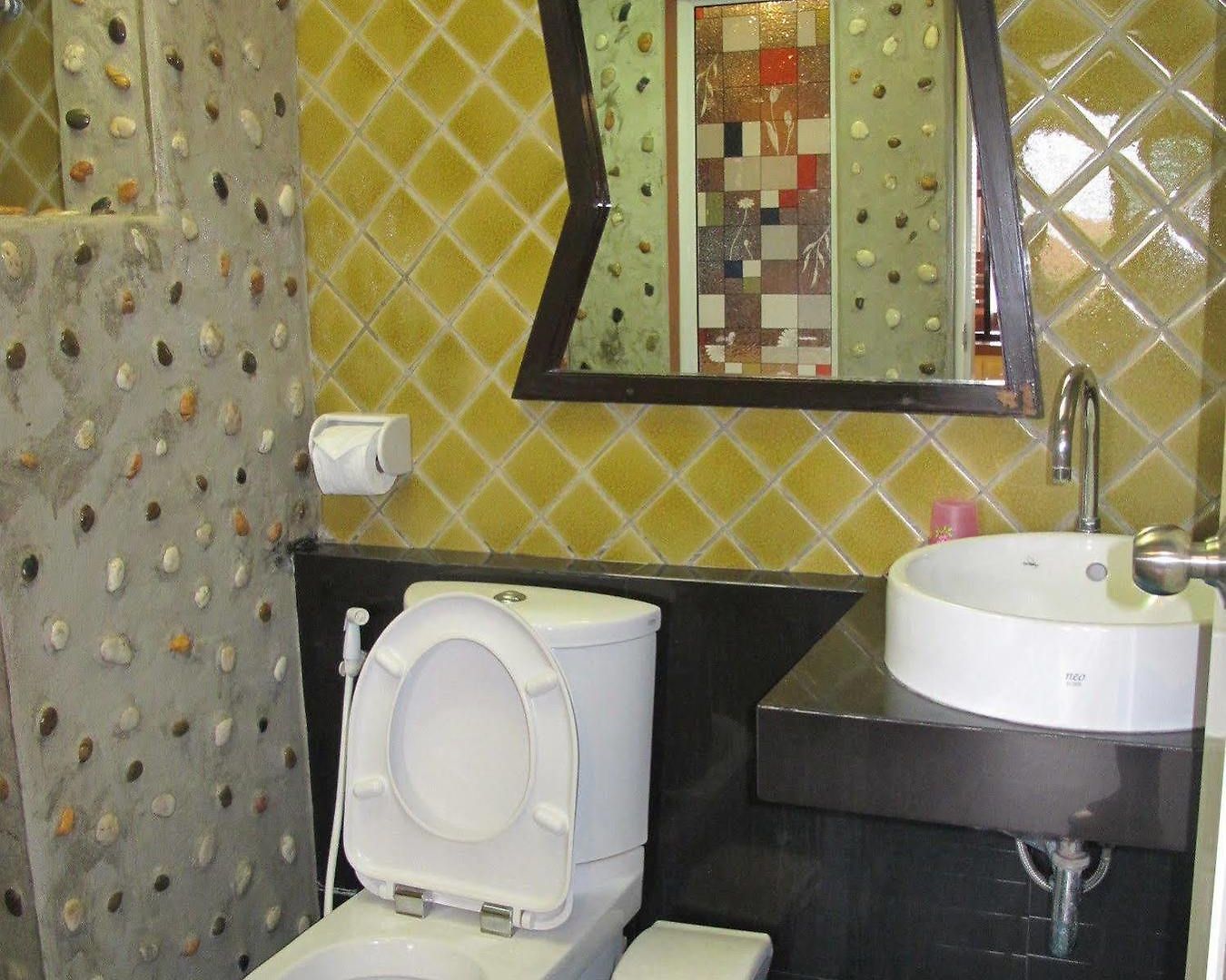 Wandee House โรงแรม 2*