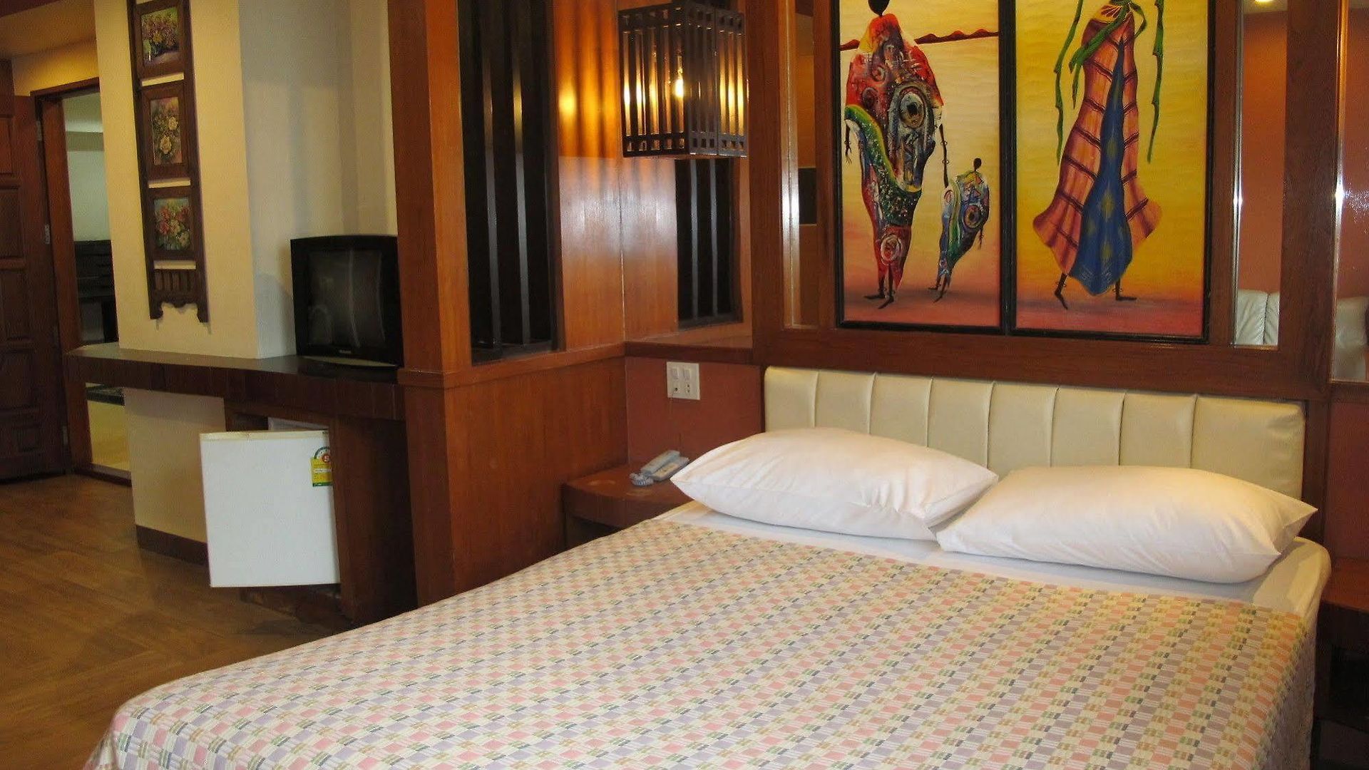 โรงแรม Wandee House 2*