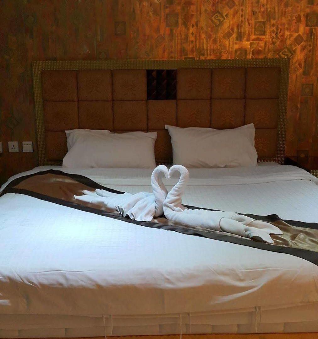 เดอะ พรีวี่ สวีทส์ 2* Pattaya