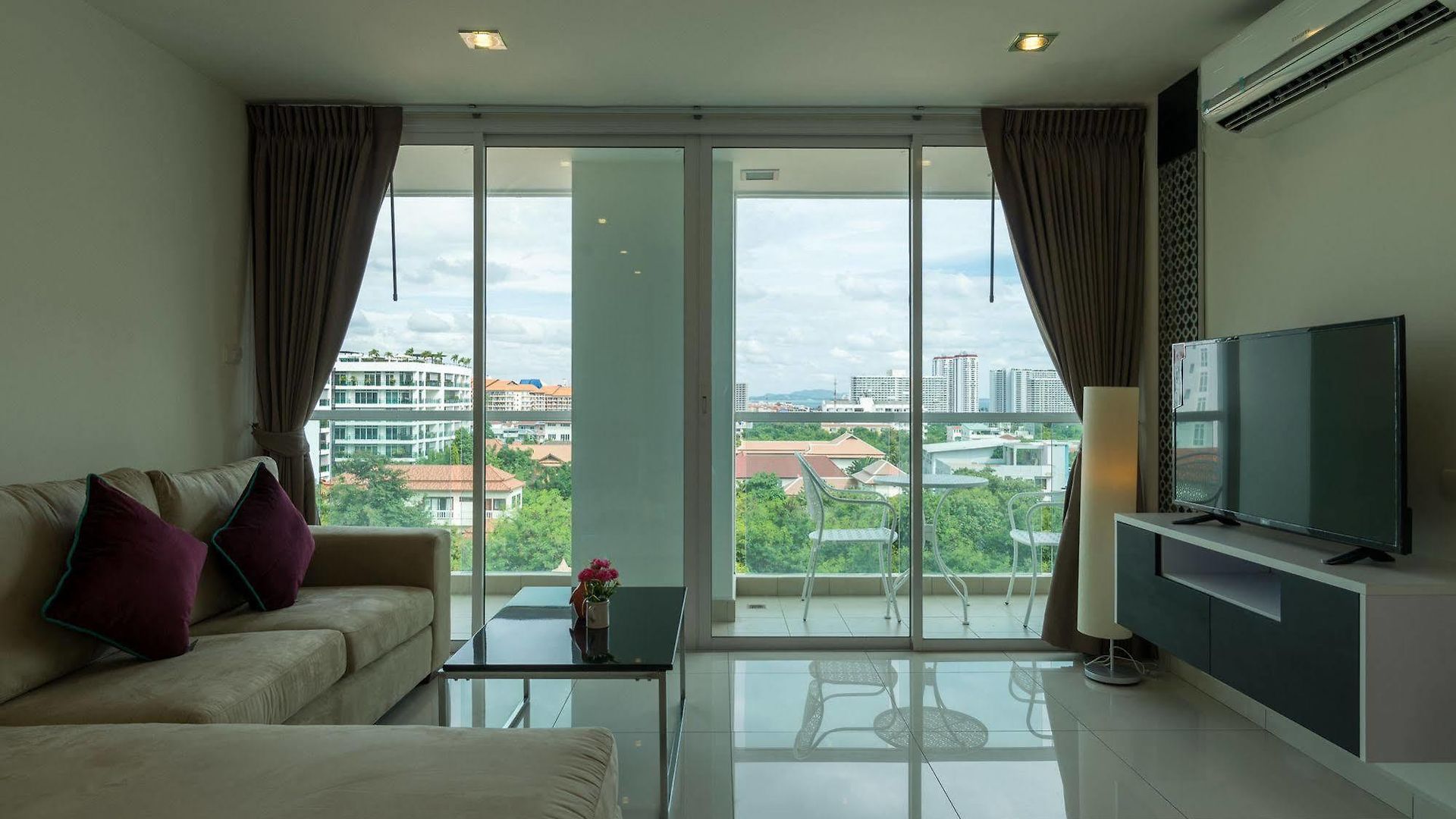 Art On The Hill By Sunny 2* Pattaya