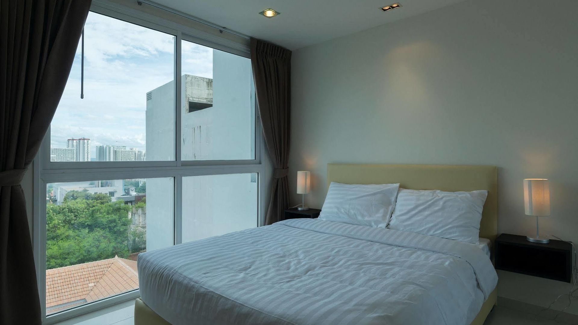 Art On The Hill By Sunny โรงแรม Pattaya