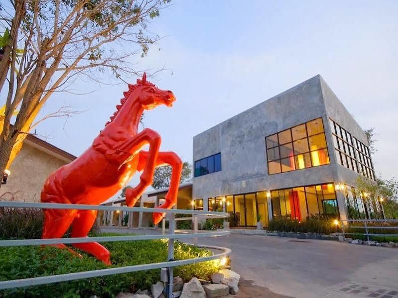 Red Horse โรงแรม Pattaya