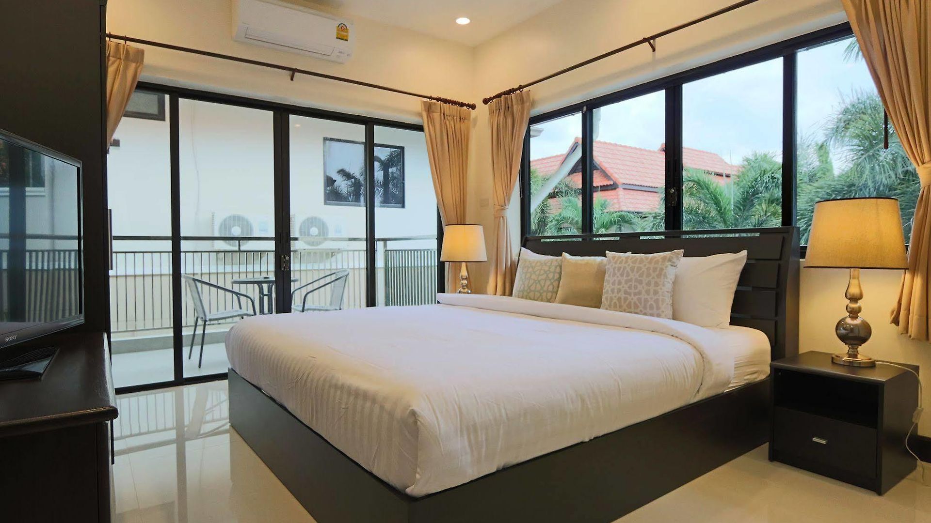 Siam Pool Villa