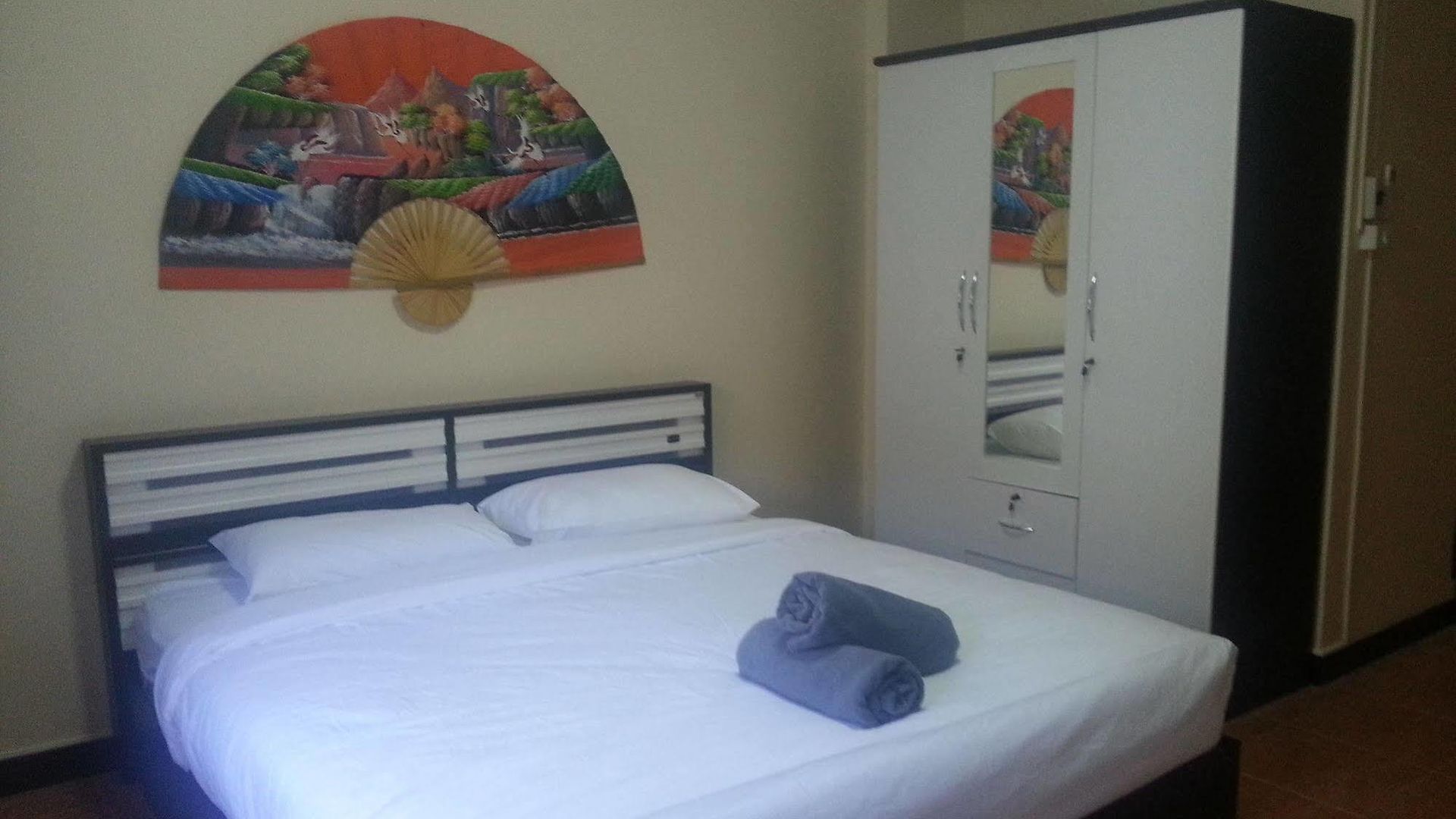 โรงแรม Oyo 963 Sunshine