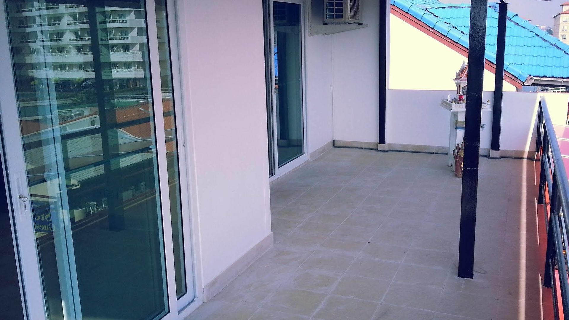 Oyo 963 Sunshine โรงแรม 2*