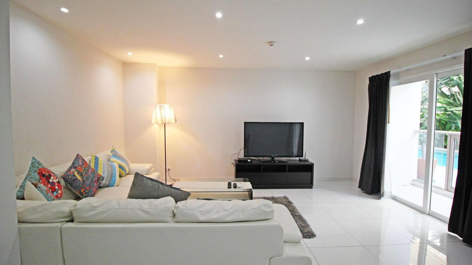 The Place Pratumnak By Sunny โรงแรม 2*