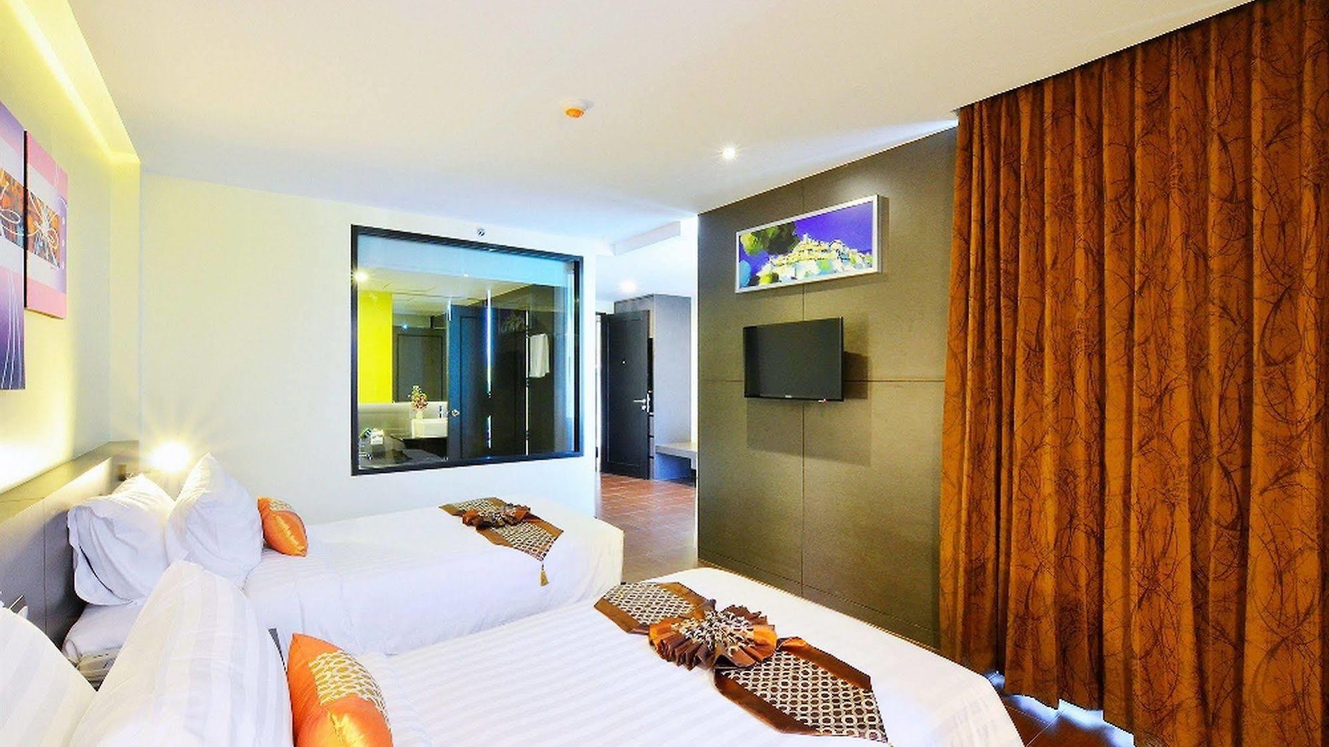 Lakkhana Poolside 4*