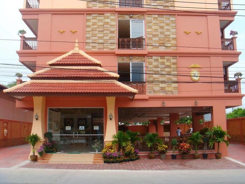Navin Mansion 3 โรงแรม Pattaya