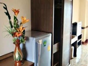 นาวิน แมนชั่น 2 Navin Mansion 2 โรงแรม Pattaya