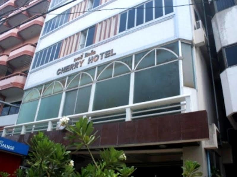 Cherry Pattaya