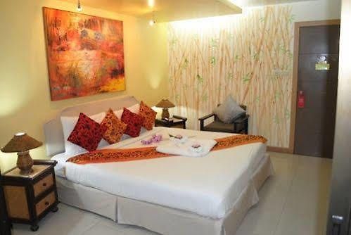 โรงแรม Pasadena Pattaya