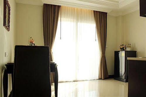 Lk Crystal Place 3* Pattaya