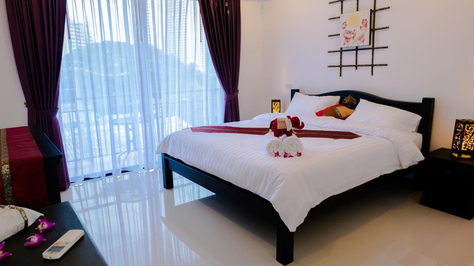 โรงแรม Swiss Paradise Boutique Pattaya