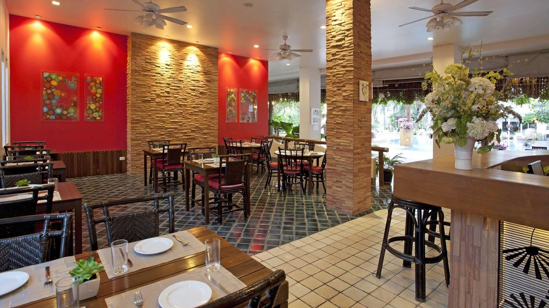 Hill Fresco โรงแรม Pattaya