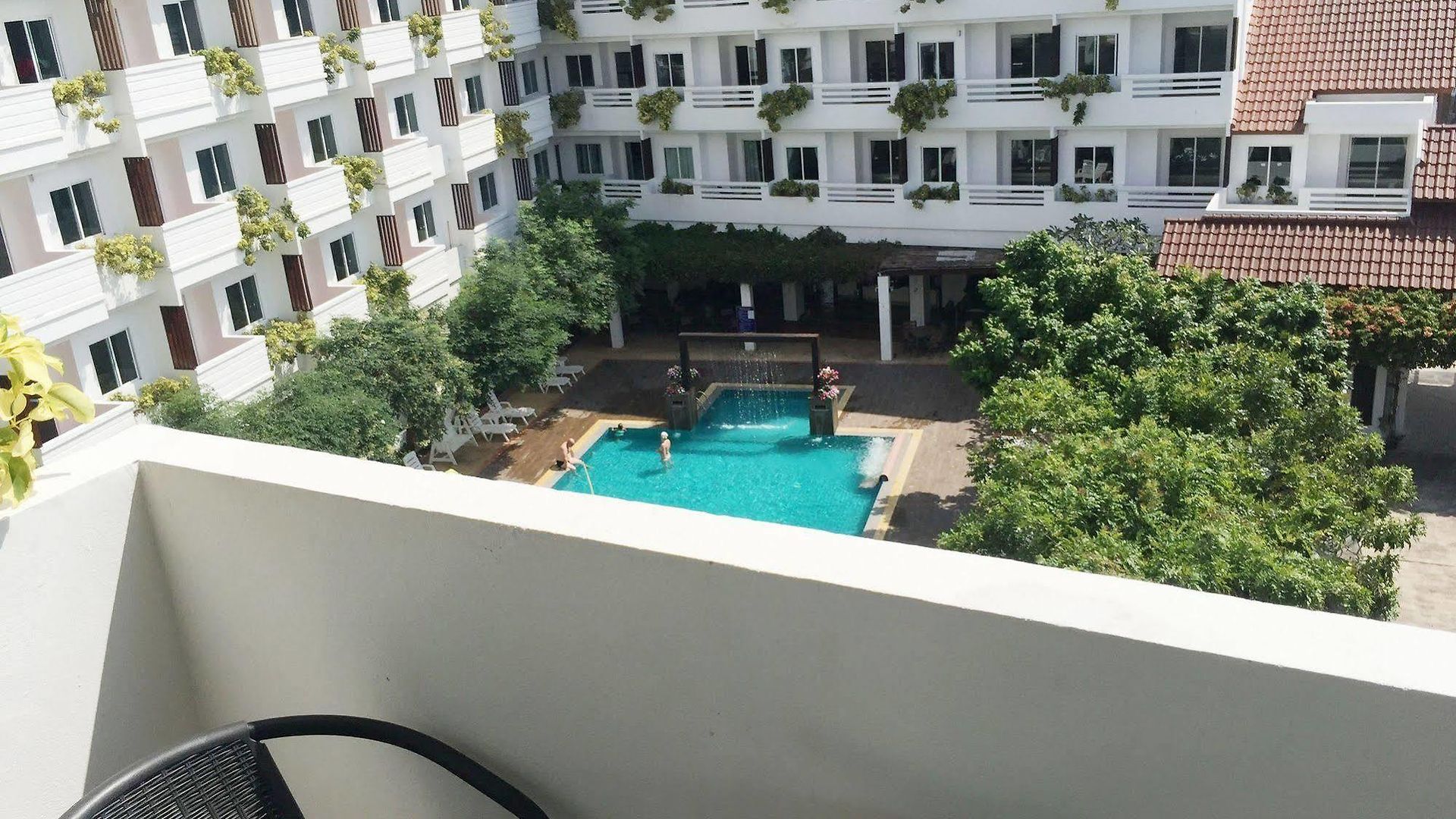 Hill Fresco โรงแรม